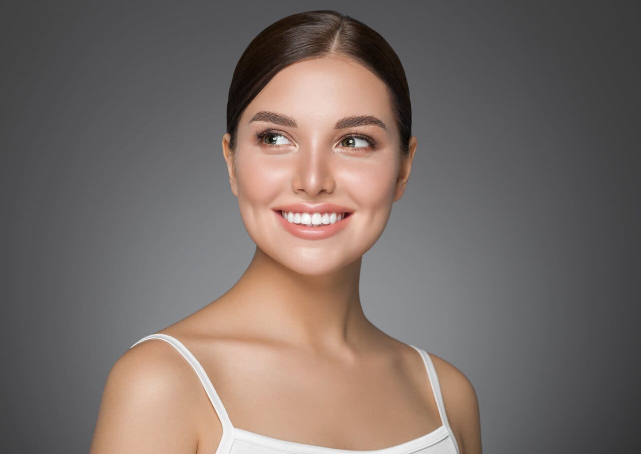 woman healthy teeth smile